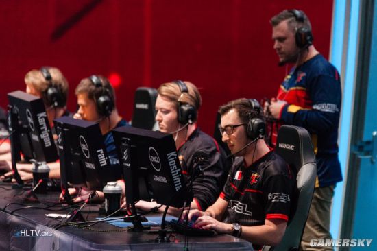 Lwx寄语前队友：希望Tian把心态调整好