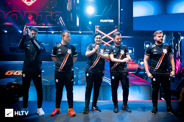 OMG赛后群访：Shanji直言今天全靠队友 自己是个死混子